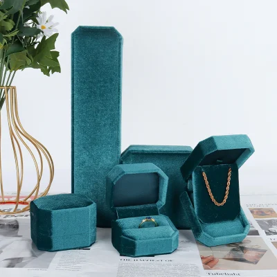 Wholesale Luxury Green OEM Jewellery Earrings Ring Pendant Faux Leather Velvet Jewelry Packaging Box with Logo